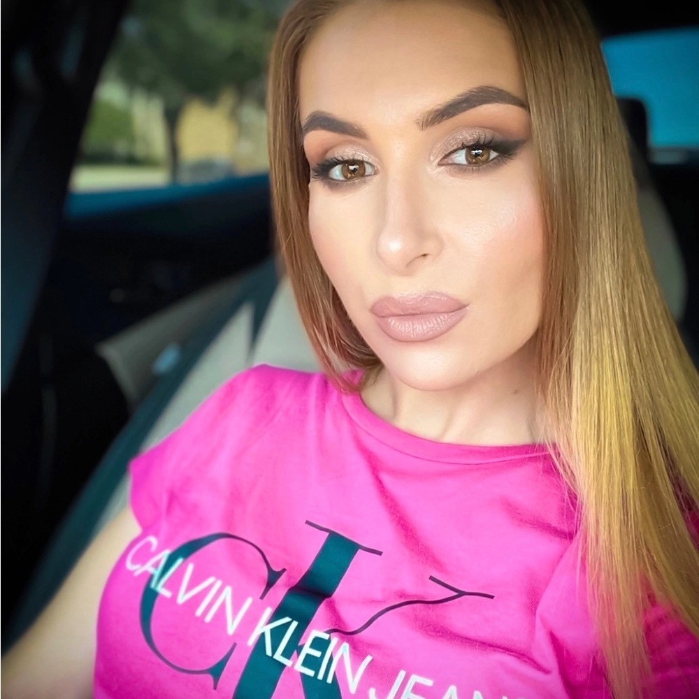 Meet your Posher, Viktoriya